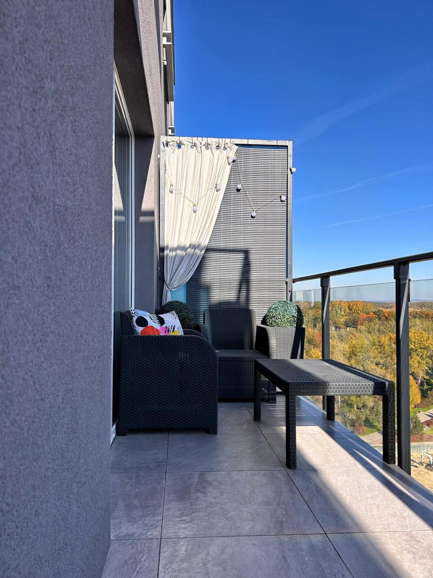 Sky 14 Floor Apartment *